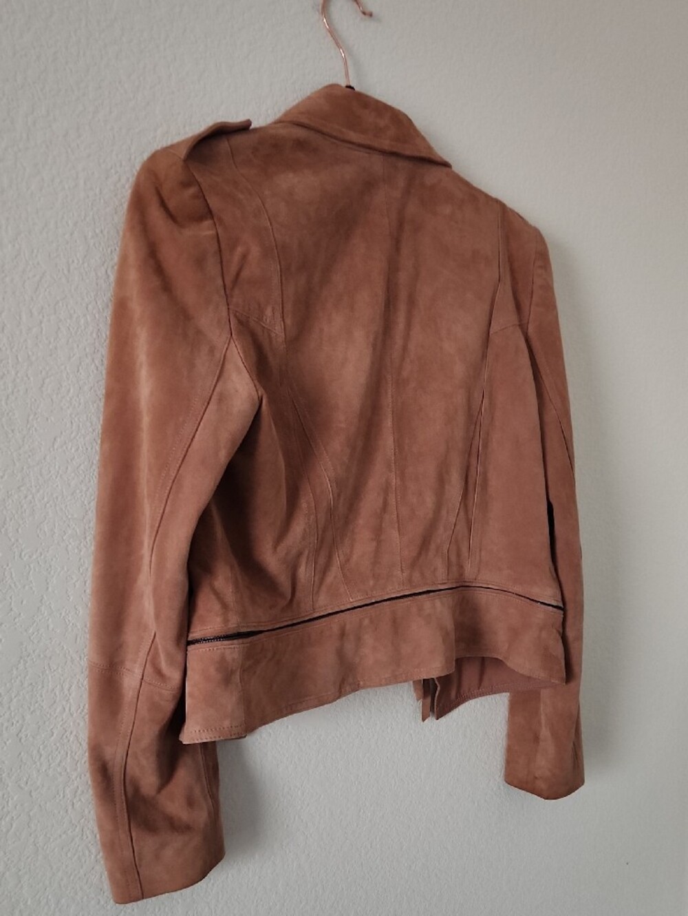 Leather Jacket - Picture 7 of 8